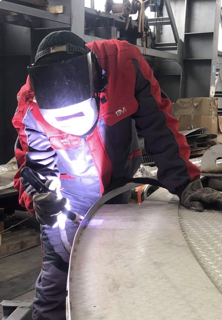 Заваряване на метална конструкция